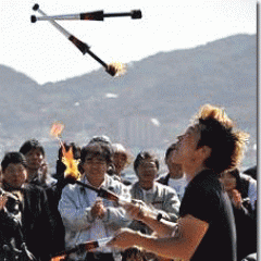 福岡県の大学祭イベントに、大道芸人を派遣しました！