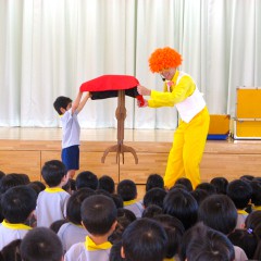 神奈川県川崎市の幼稚園イベントへ、ピエロを派遣いたしました。