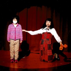 大道芸人 YUKARI 大道芸人 YUKARI