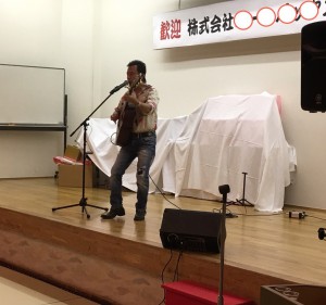 香川県の企業イベントへ、ものまね芸人を派遣しました！