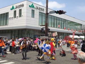 神奈川県相模原市の市民まつりにピエロパフォーマーを派遣しました！