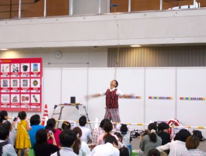 福岡県福岡市博多区のイベントに大道芸人を派遣しました。