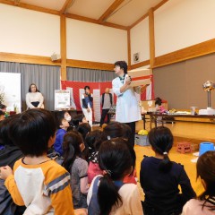 山形県長井市の文化祭にサイエンスプロデューサーを派遣しました。