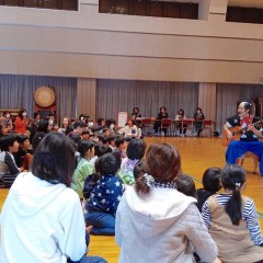 高知県幡多郡の保育祭にうたのお兄さんを派遣しました。 高知県幡多郡の保育祭にうたのお兄さんを派遣しました。