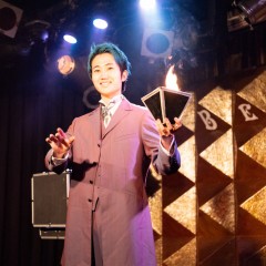 マジシャン　てってん